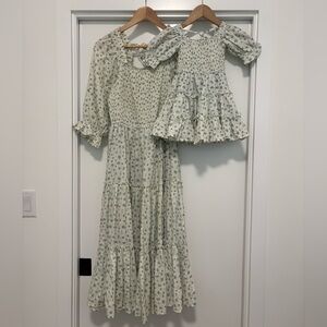 Ivy city and co Mommy and me Floral Matching Dress Set Medium and 2T